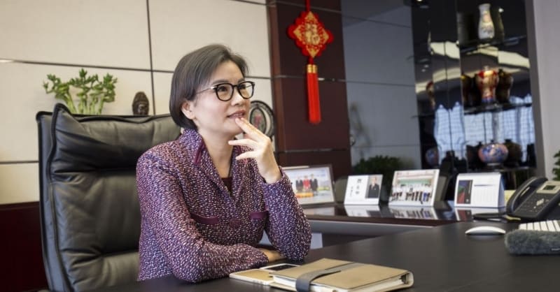 " تشو كونفي ".. أغني ثرية عصامية في العالم