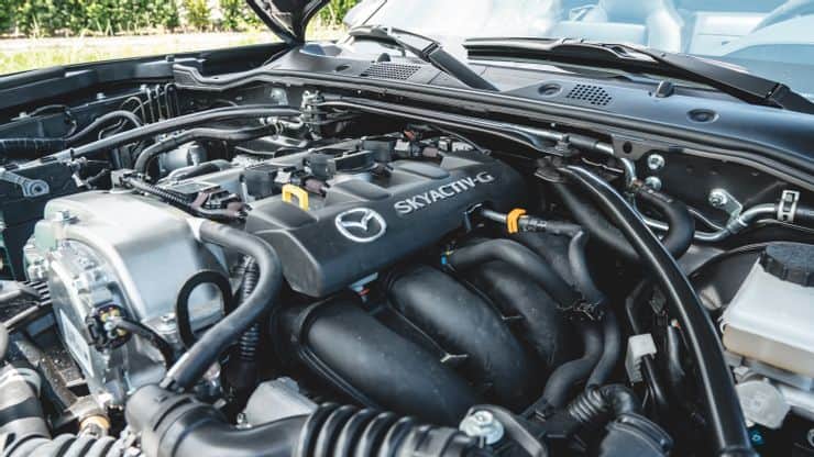 مواصفات مازدا MX-5 Miata RF الرياضية موديل 2020