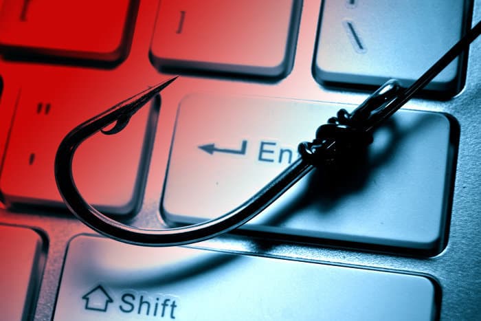 عصابة Transparent Tribe الرقمية تلاحق مسؤولين عسكريين وحكوميين بحملة تجسّس مكثفة