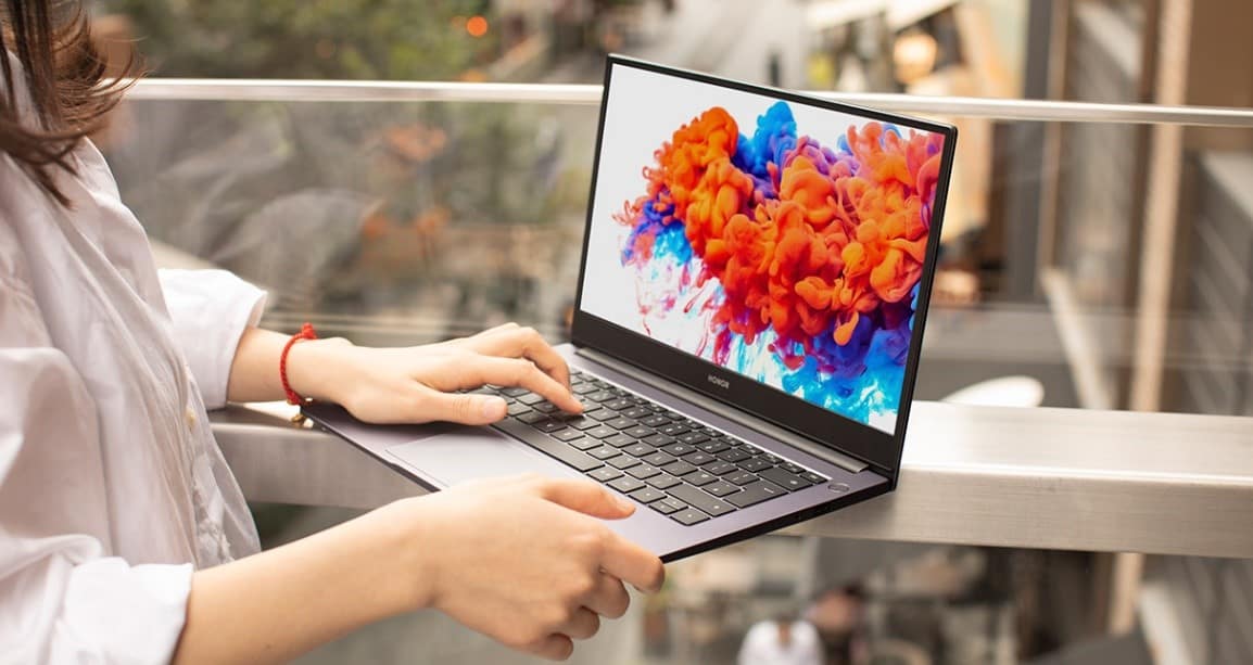 الأمن والحماية المعززة في سلسلة HONOR MagicBook للحواسيب المحمولة