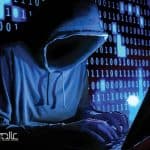 مسؤولون:مخترقون روس يهاجمون شبكات أمريكية ويهددون الناخبين