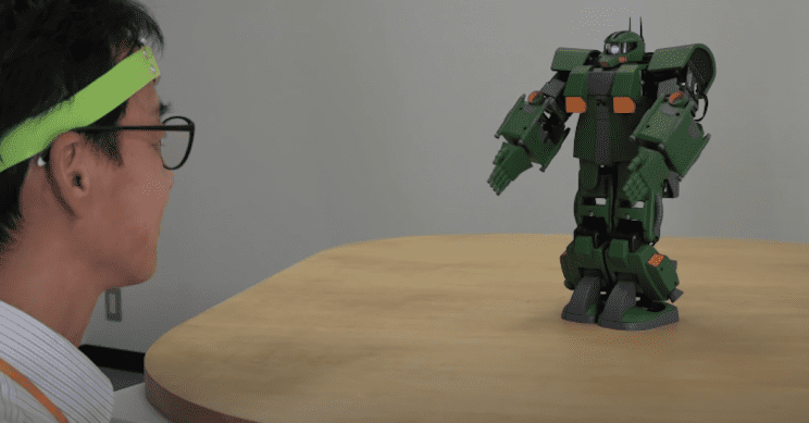 علماء يابانيون يبتكرون جهازًا يسمح لأي شخص بالتحكم في روبوت "Gundam"