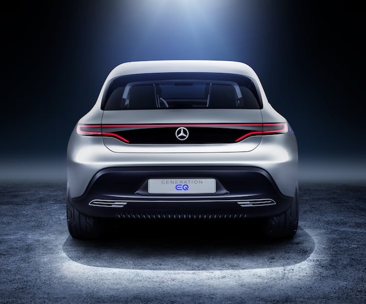 "مرسيدس" تكشف النقاب عن نماذج السيارات الكهربائية الجديدة، وتجهز 6 أخرين لدخول خط الإنتاج