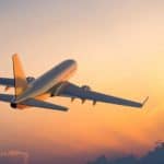 دراسة: شركات الطيران يمكن أن تخفض انبعاثات الكربون عن طريق "ركوب أمواج الرياح"