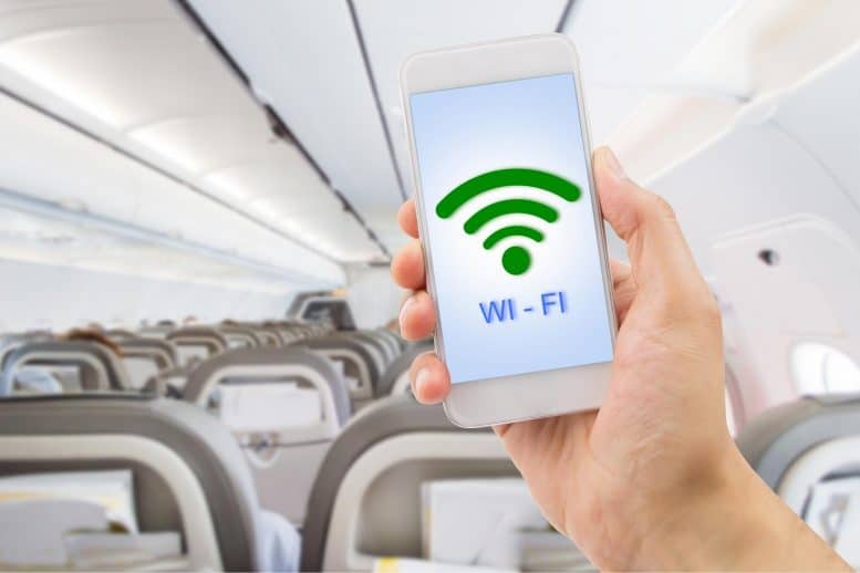 إنتاج أقمار صناعية تعزز شبكة Wi-Fi على الطائرات
