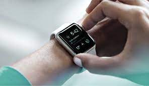 استخدام الأجهزة القابلة للارتداء دون إعادة الشحن