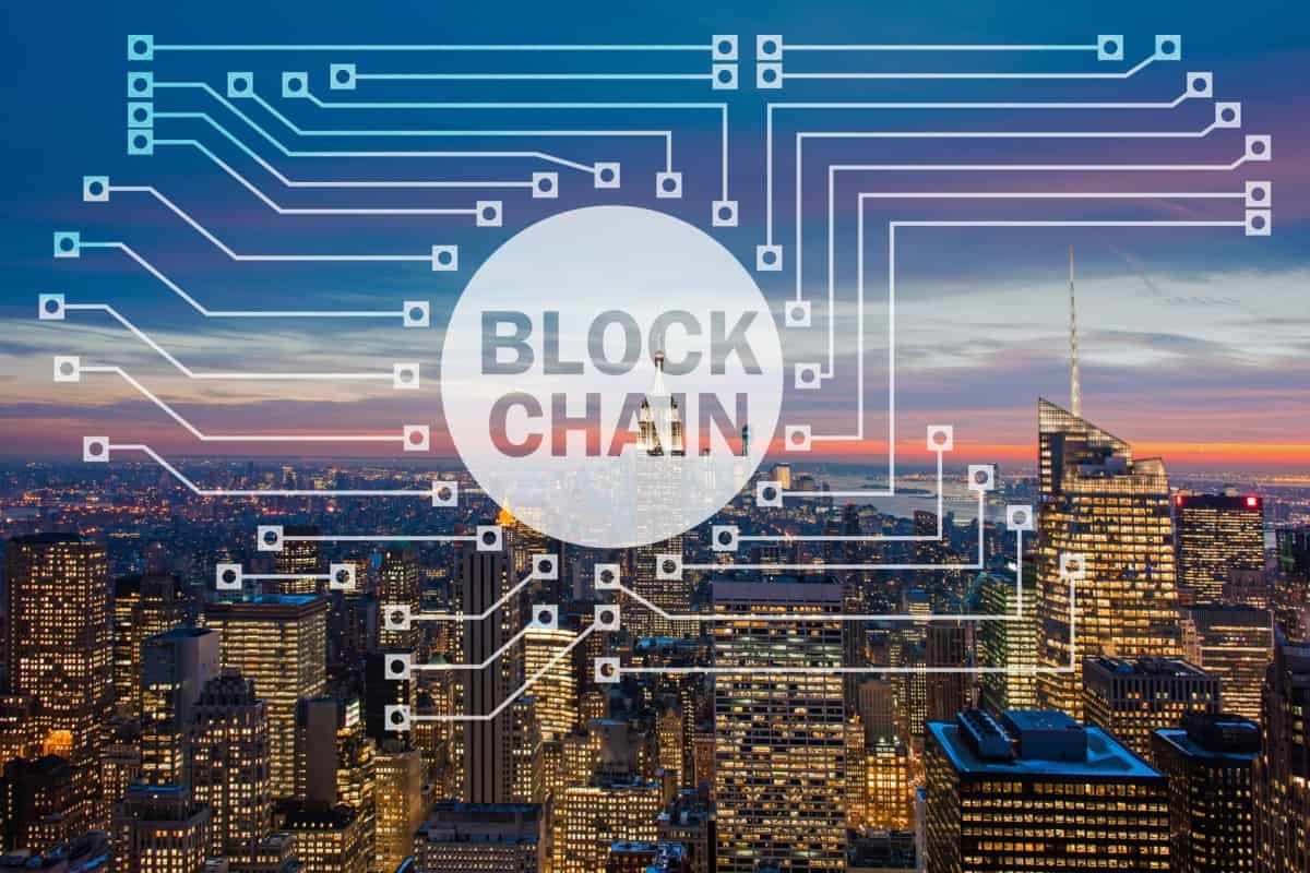 كيف يمكن لتقنية "Blockchain" تمكين المدن الذكية؟