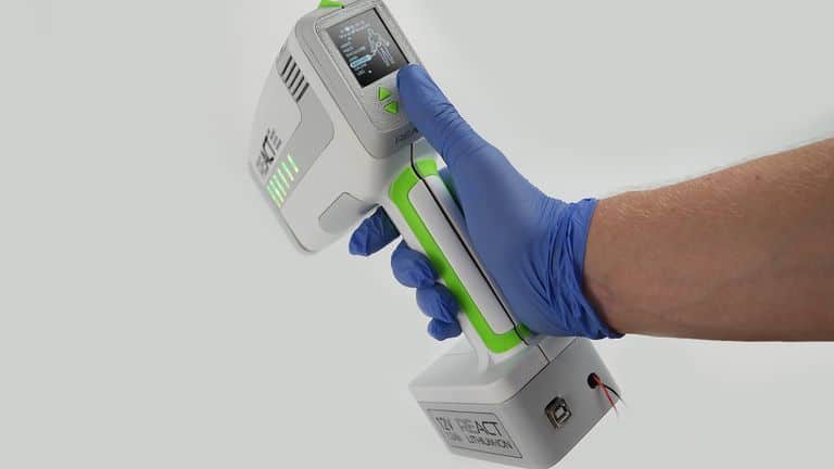 ابتكار جهاز يمكنه إنقاذ الأرواح بعد تلقى الشخص لطعنة