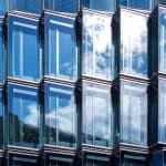 علماء يطورون أقوى مادة زجاجية فى العالم