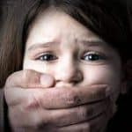 "أبل" تضيف تقنية جديدة لهواتف آيفون لكشف الاعتداءات الجنسية على الأطفال