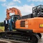 تحويل حفار هيتاشي ZX350LC-7 إلى آلة طاقة هيدروجين مزدوجة الوقود