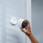 كاميرا Nest Cam وكاميرا Nest Cam مع Floodlight أحدث كاميرات جوجل ذكاءًا