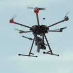 ابتكر طائرة بدون طيار جديدة تستطيع تغير شكلها في الجو