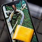 3 إعدادات أمان لهاتف iPhone للإغلاق قبل فوات الأوان
