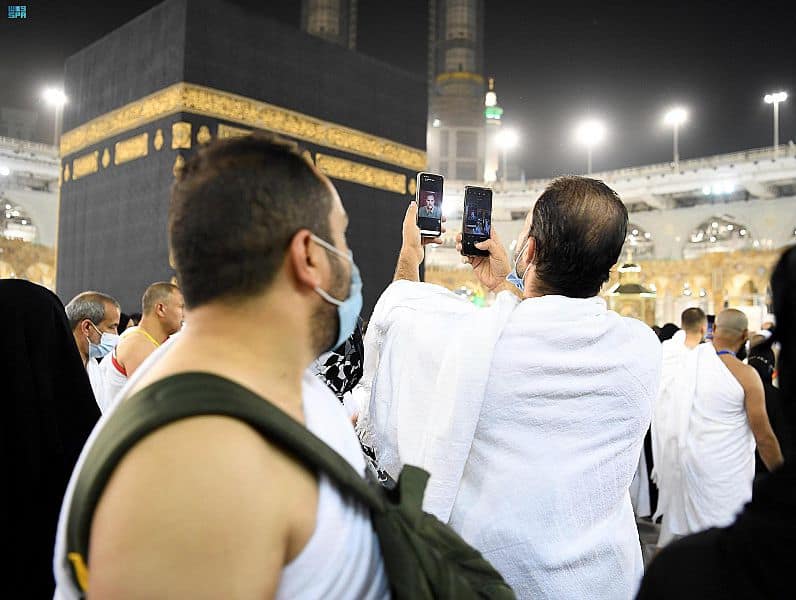 دور التكنولوجيا الرقمية في توثيق مناسك العمرة خلال شهر رمضان
