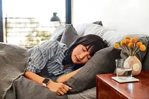 ساعة فيتبيت فيرسا 2