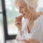 لمن يتعدى عمره 60 عامًا.. لا تتناول الأسبرين لهذا السبب