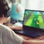 دراسة جديدة تشير إلى أن ممارسة ألعاب الفيديو قد تساعد فى تعزيز ذكاء الأطفال