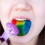 ما هي العلاقة بين تيك توك و بين التصاحب الحسي أو التوافق الحسي