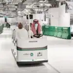"قاطرة كهربائية" تستحدثها رئاسة شؤون الحرمين لخدمة ضيوف الرحمن