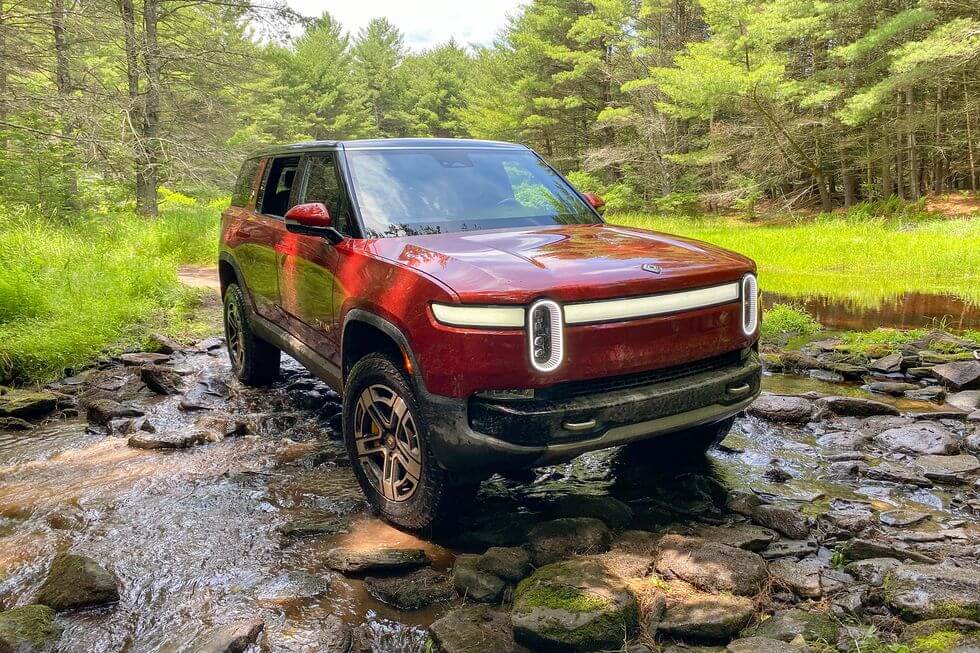 Rivian R1S
