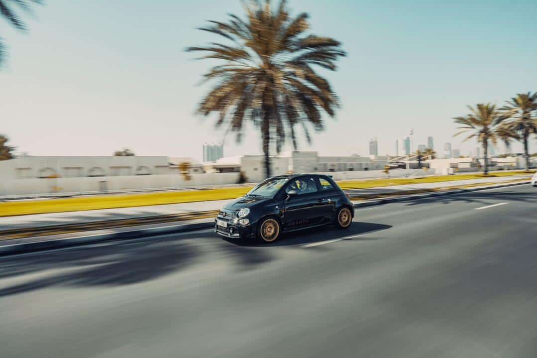 خمسة أسباب تدفعك إلى شراء سيارة "أبارث"