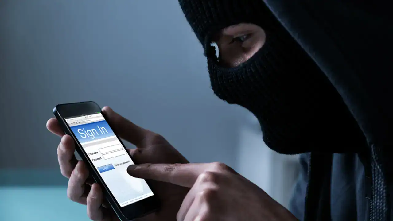 3 علامات مهمة تدل على اختراق جوالك