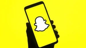 سناب شات يحذف تطبيق سناب كاميرا لهذا السبب