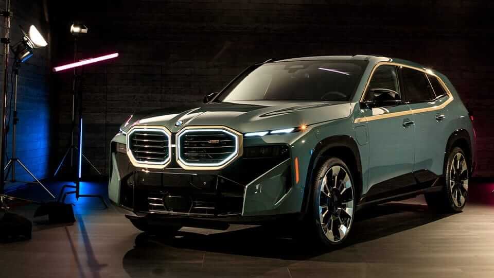 2023 BMW XM