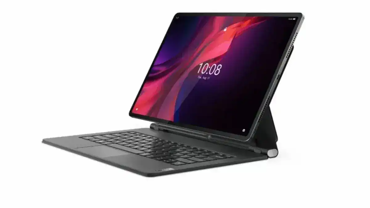 Yoga Book 9i أحدث جهاز لابتوب من Lenovo في معرض CES 2023