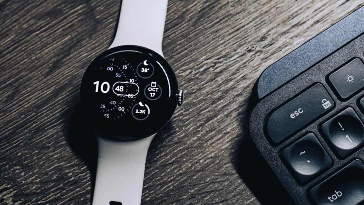 ساعات جوجل الجديدة ستأتي مع تطبيقات Gmail و Calendar