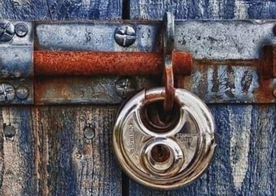 ارم مفاتيحك القديم.. 6 أقفال أبواب عالية التقنية