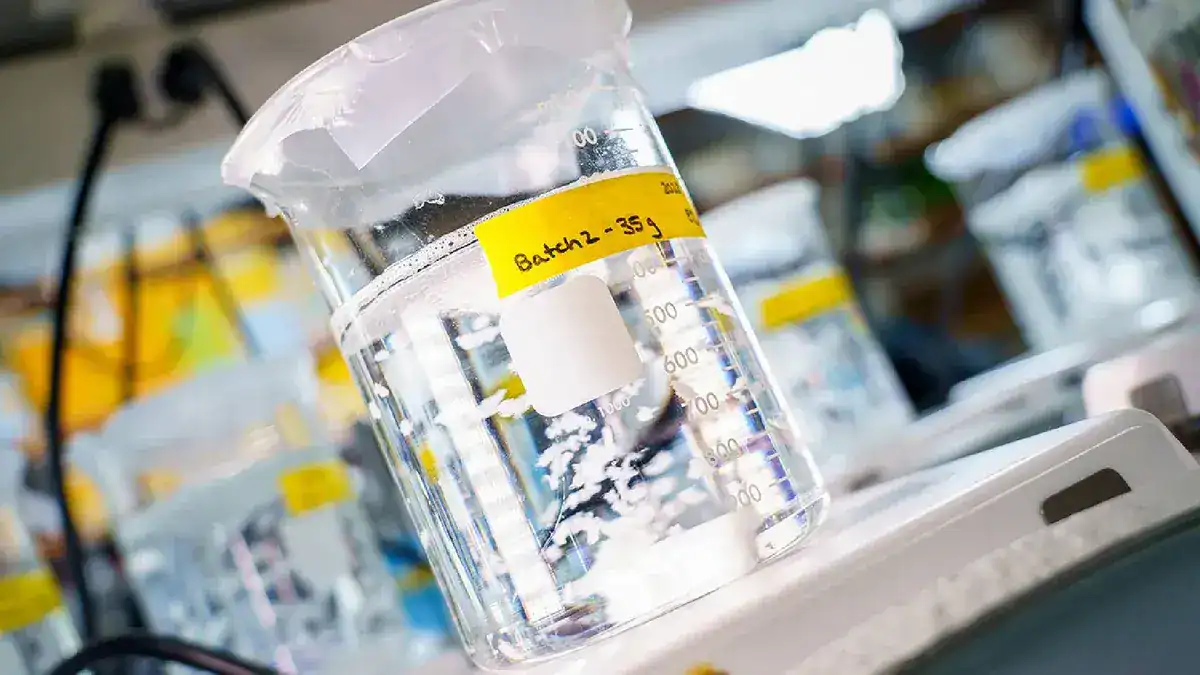 علماء يبتكورن مادة يمكنها شفاء الأنسجة من الداخل إلى الخارج