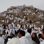 وزير الحج والعمرة يعلن نجاح خطة تصعيد الحجاج إلى مشعر عرفات