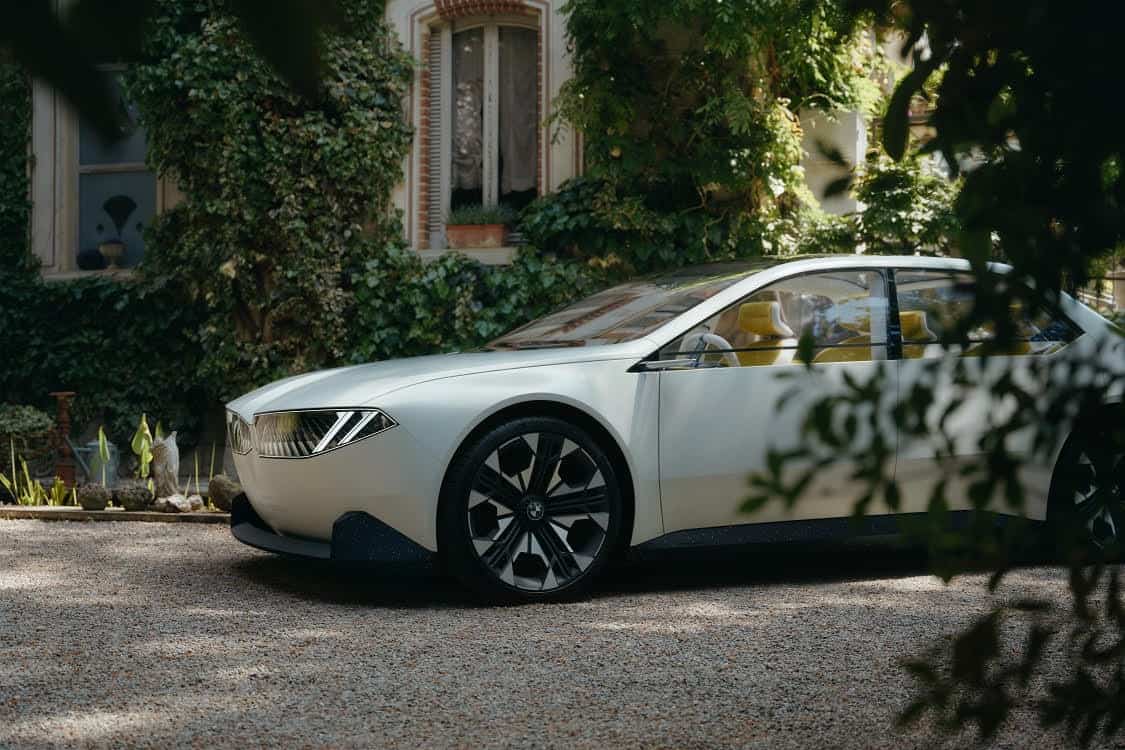 BMW Vision Neue Klasse.. سيارة تعيد ابتكار المستقبل