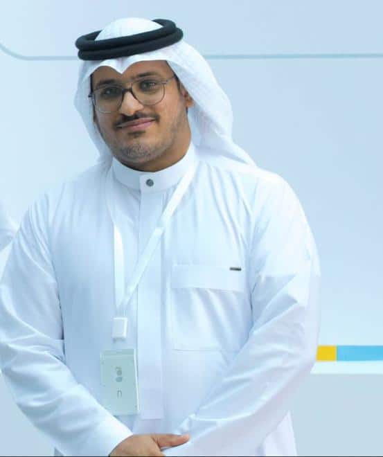 الدكتور أيمن السعيدي؛ رئيس قسم الاعلام و الأستاذ المساعد في الصحافة التلفزيونية بجامعة أم القرى