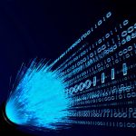 باحثون يحققون رقمًا قياسيًا جديدًا في سرعة نقل البيانات عبر الألياف الضوئية