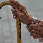 نصائح لحماية كبار السن من القرصنة الإلكترونية