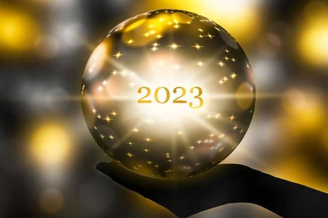 تطور الجوالات الذكية في عام 2023