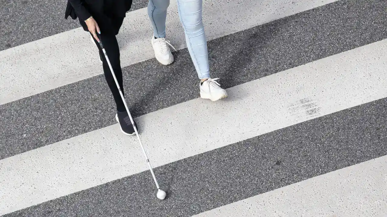 تطبيق Seeing AI من مايكروسوفت.. مساعدة للمكفوفين باستخدام الذكاء الاصطناعي..تفاصيل