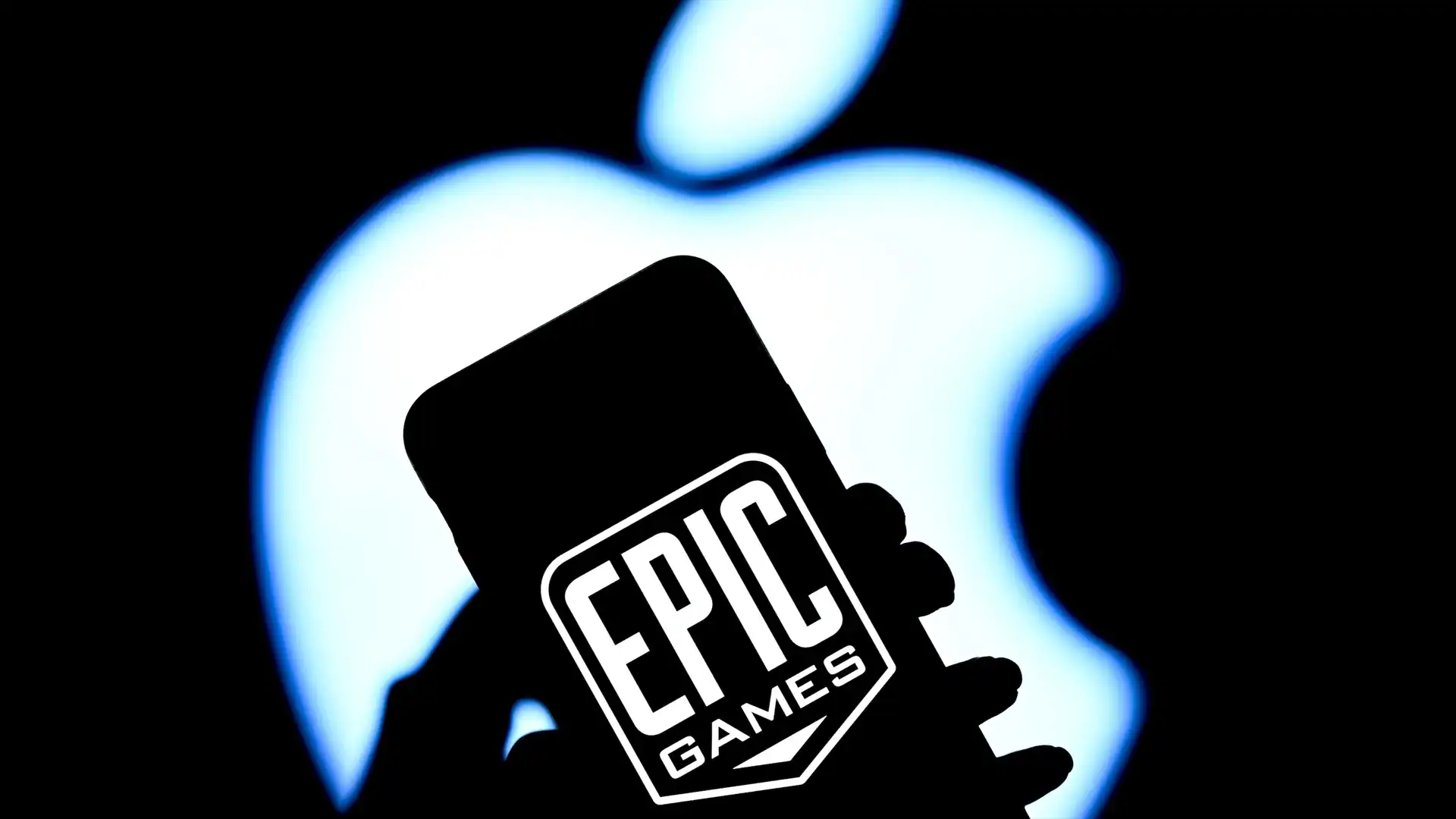 آبل تسمح ل Epic Games بإنشاء متجر تطبيقات iOS خاص بها ..ما القصة؟