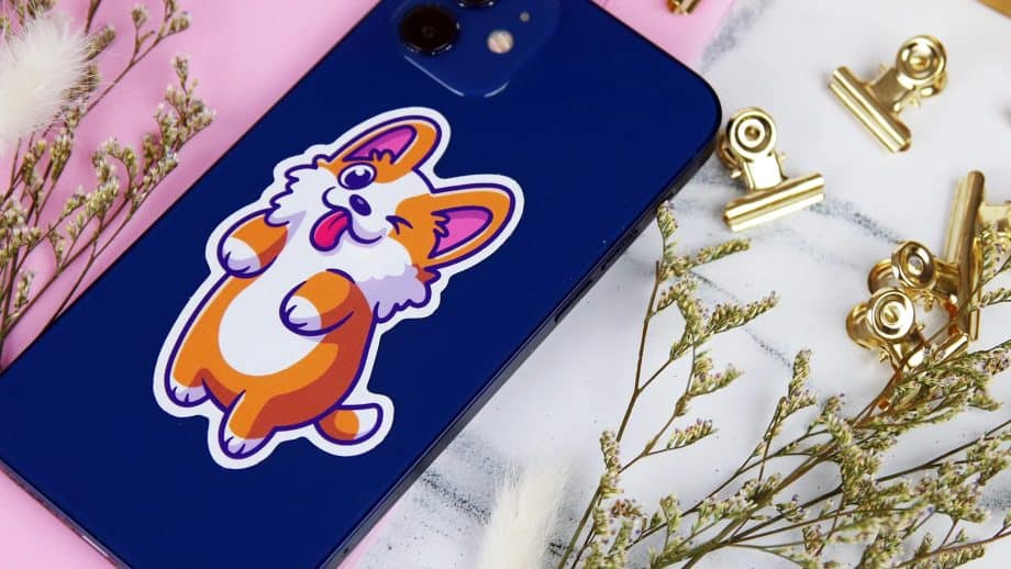إزالة الملصقات من هاتفك الذكي