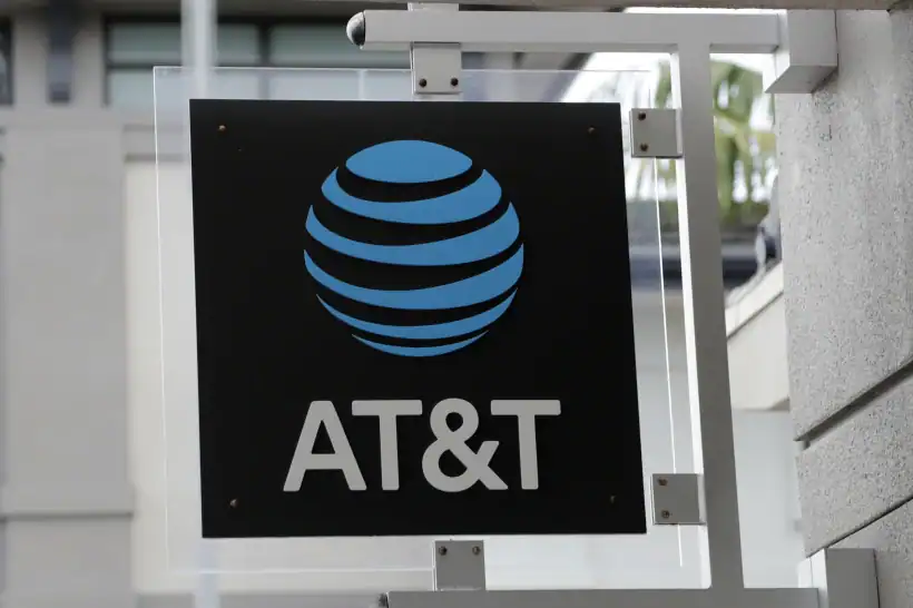 إختراق بيانات عملاء AT&T بسبب خلال تقني ..كيف ذلك؟