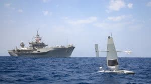 مسيرات في البحر