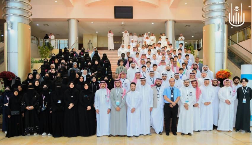 جامعة أم القرى تطلق برنامج موهبة الإثراء البحثي 2024