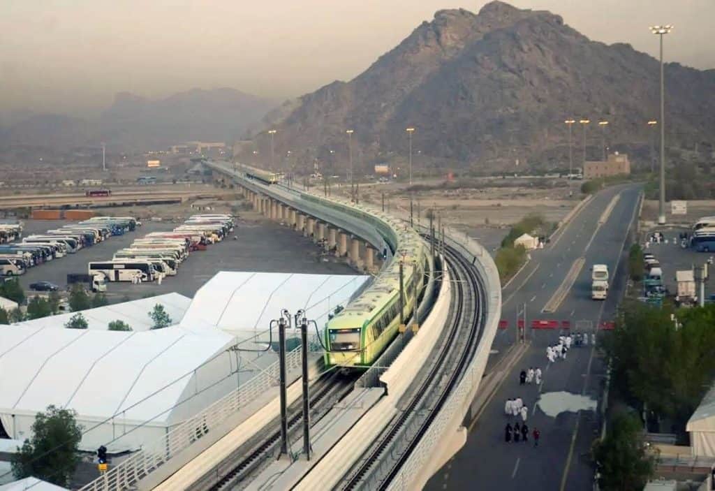 تسهيلات وامكانيات وفرتها السعودية لضيوف الرحمن في موسم الحج