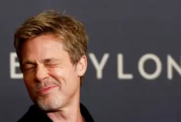 النجم براد بيت