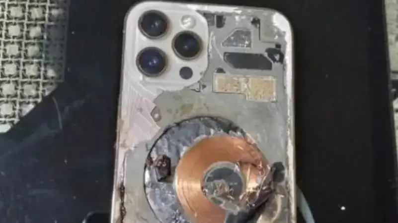 انفجار هاتف أيفون