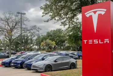 سيارات تسلا