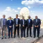 محافظ هيئة الاتصالات